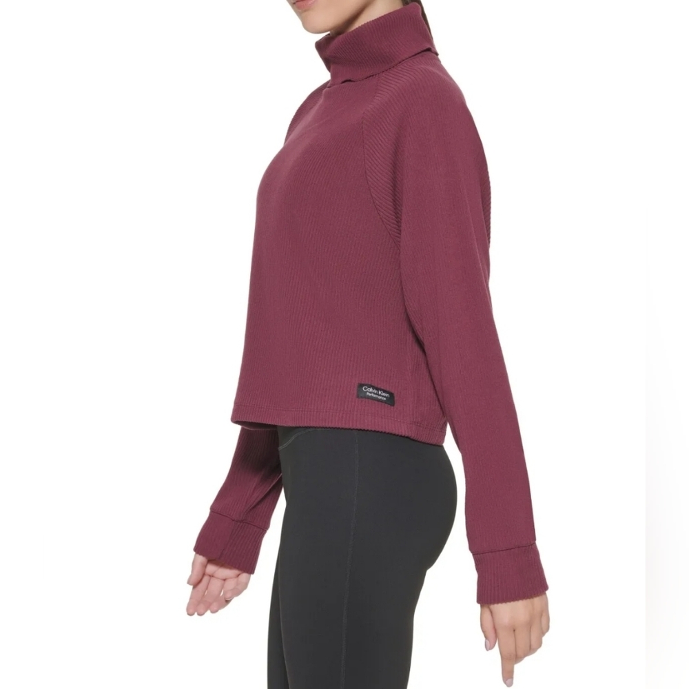 Calvin Klein Performance Ribbed Long-Sleeve Turtleneck Burgundy Size (XL)